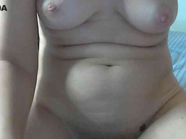 Lolakisss webcam