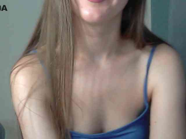 Lolakisss webcam