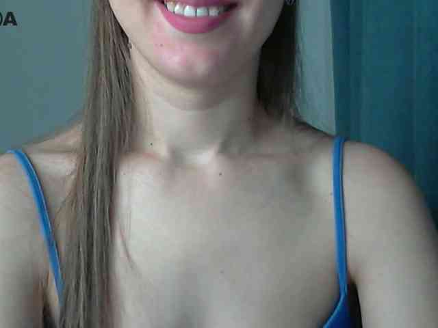 Lolakisss webcam