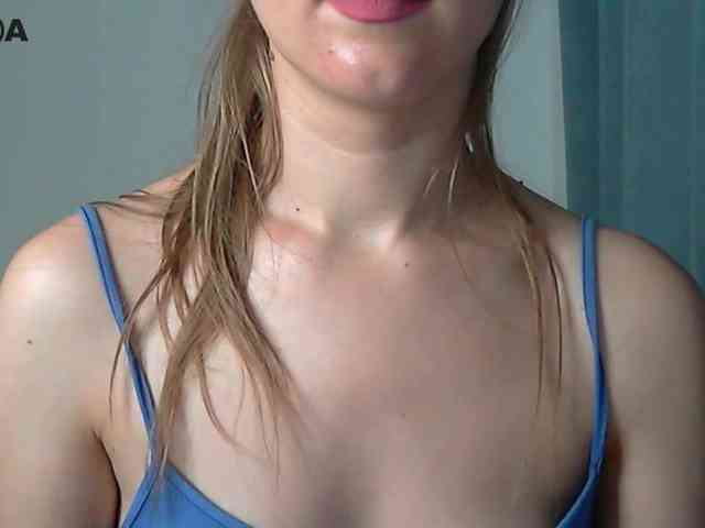 Lolakisss webcam