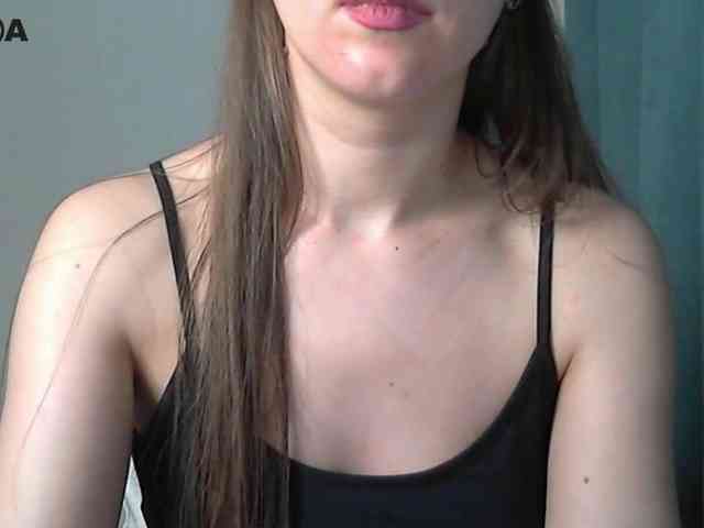 Lolakisss webcam