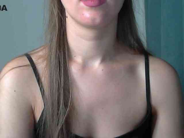 Lolakisss webcam