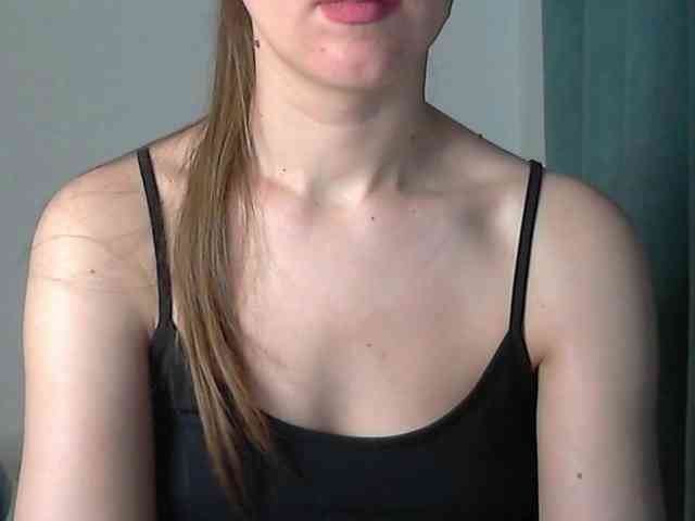 Lolakisss webcam