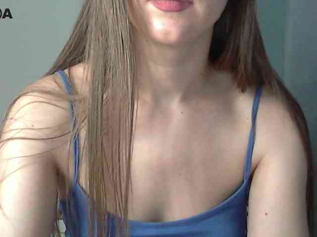Lolakisss webcam