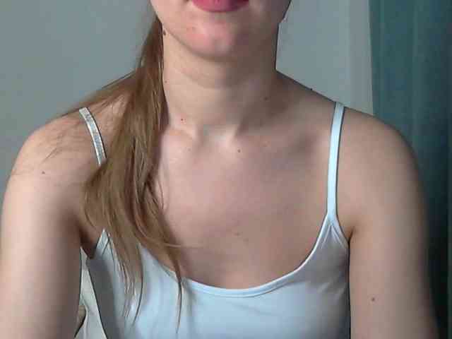 Lolakisss webcam