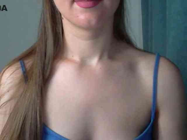 Lolakisss webcam