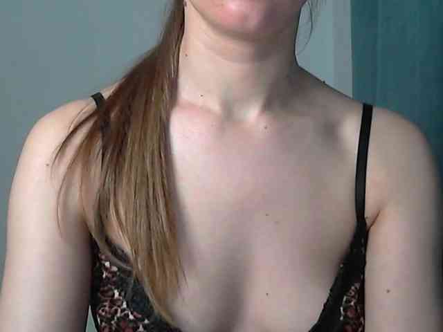 Lolakisss webcam