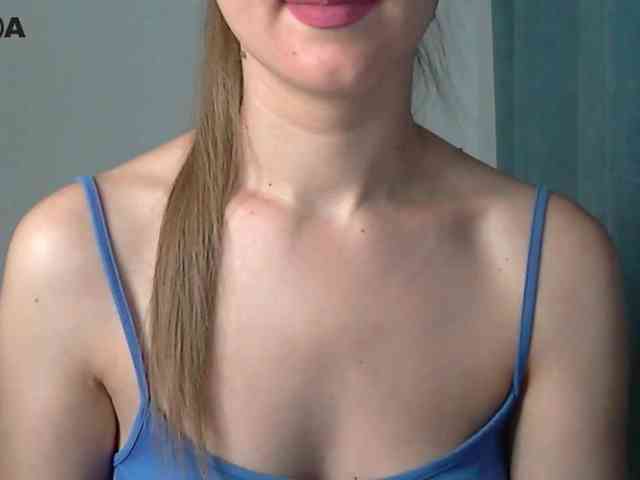 Lolakisss webcam