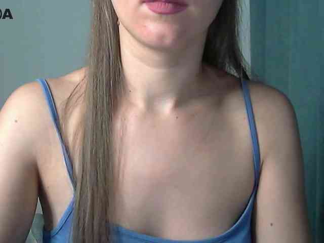 Lolakisss webcam