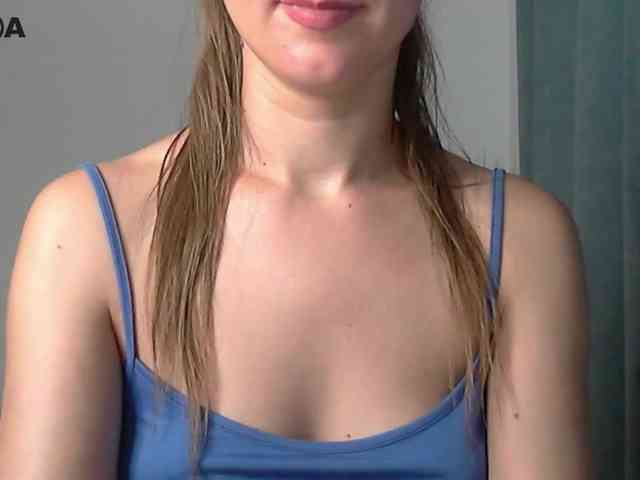 Lolakisss webcam