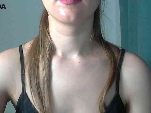 Lolakisss webcam