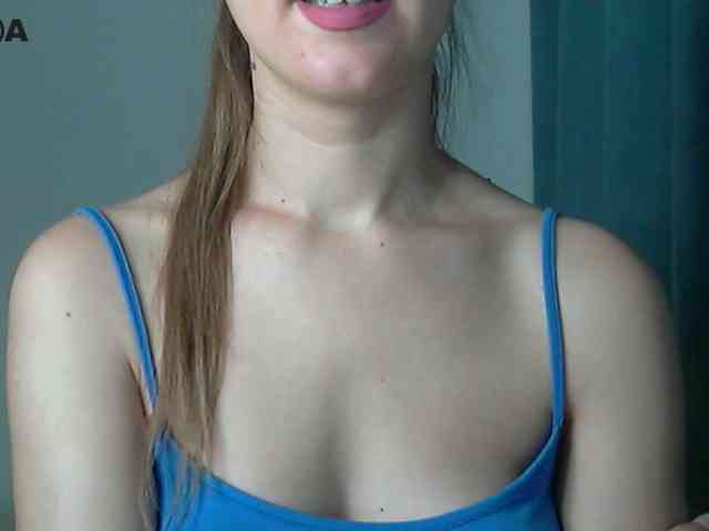 Lolakisss webcam