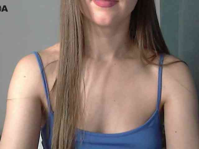 Lolakisss webcam