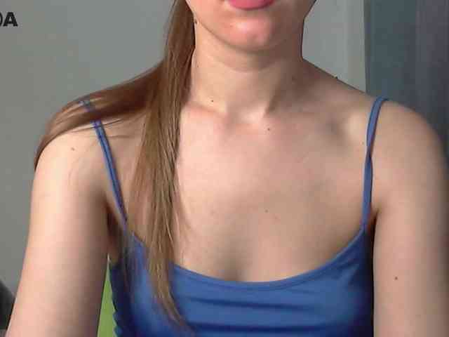 Lolakisss webcam