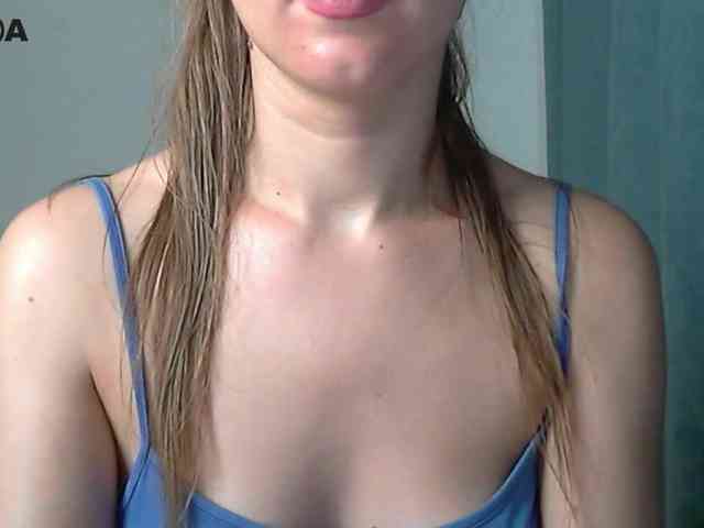 Lolakisss webcam