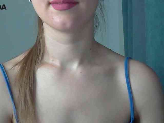 Lolakisss webcam