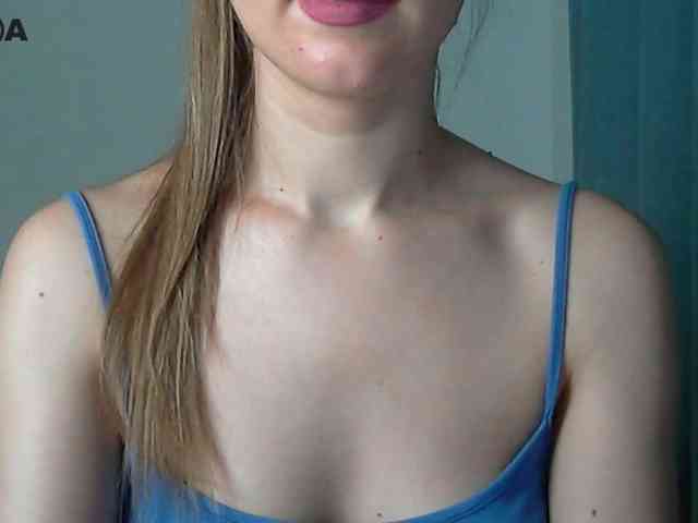 Lolakisss webcam