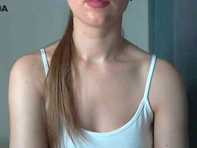 Lolakisss webcam