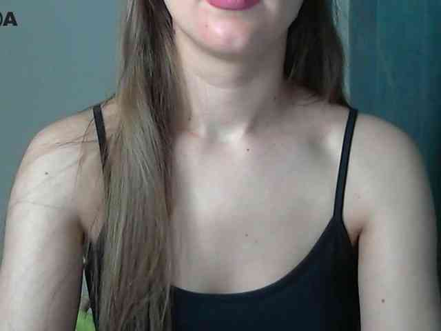 Lolakisss webcam