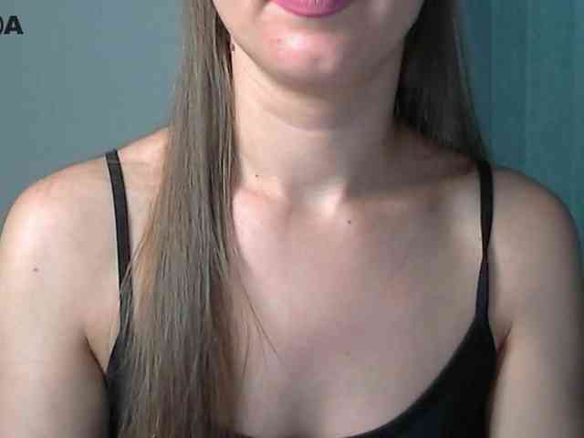 Lolakisss webcam