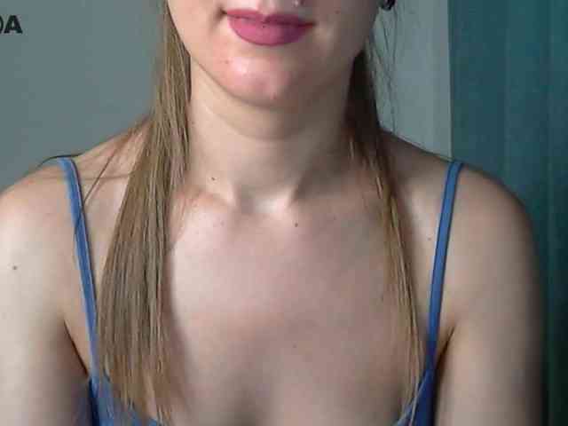 Lolakisss webcam