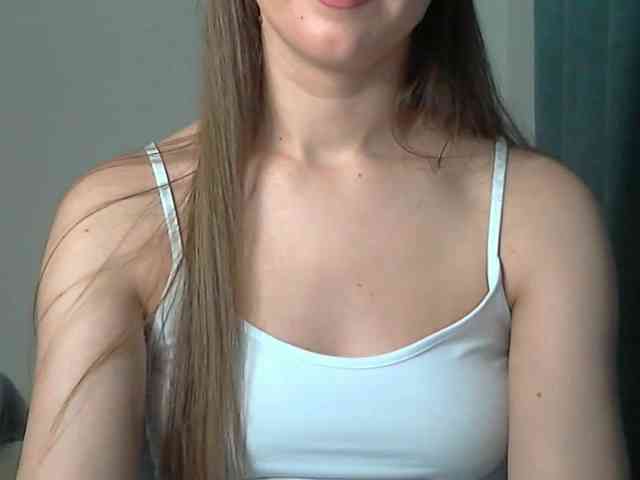 Lolakisss webcam