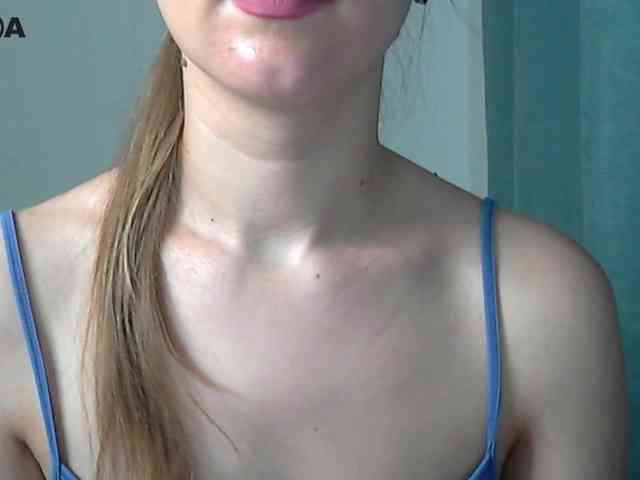 Lolakisss webcam