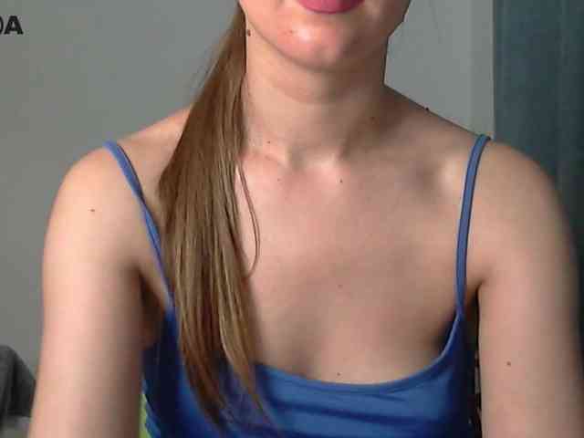 Lolakisss webcam