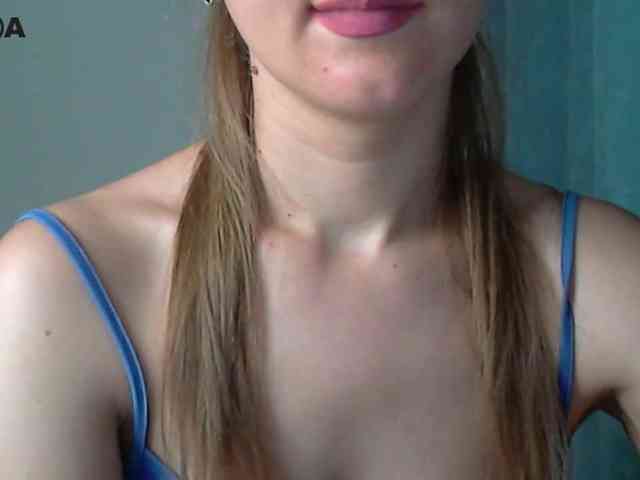Lolakisss webcam