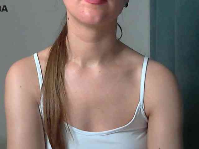 Lolakisss webcam