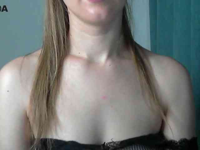 Lolakisss webcam