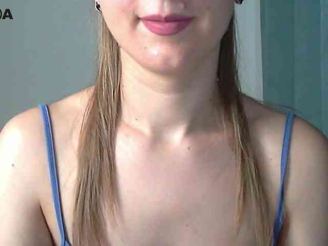 Lolakisss webcam