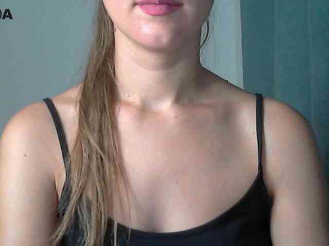 Lolakisss webcam