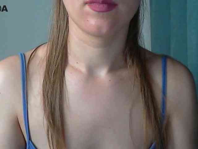 Lolakisss webcam