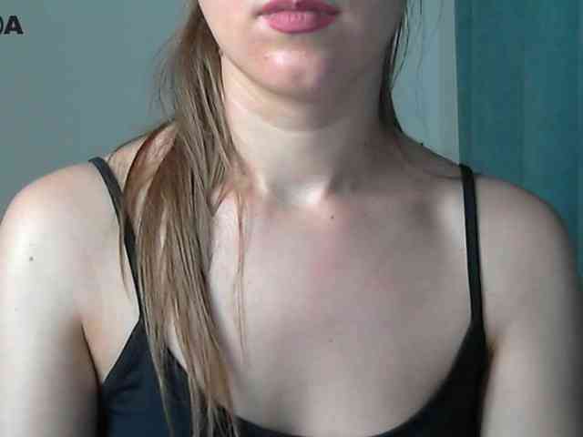 Lolakisss webcam
