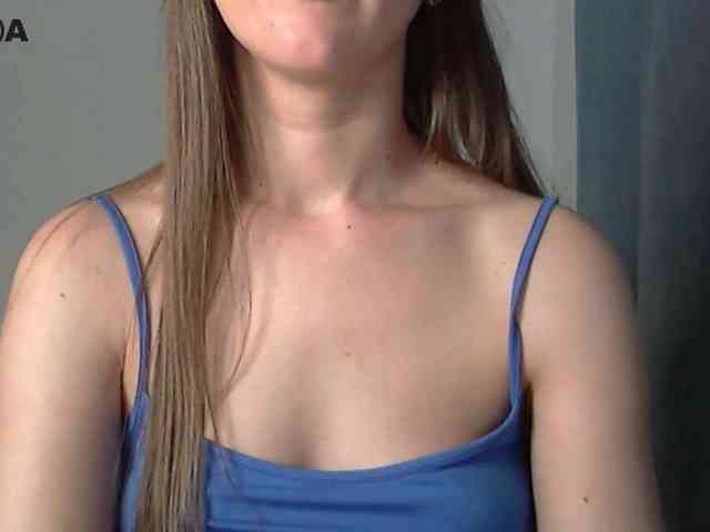 Lolakisss webcam
