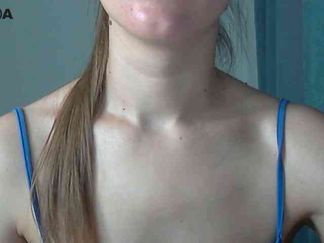 Lolakisss webcam