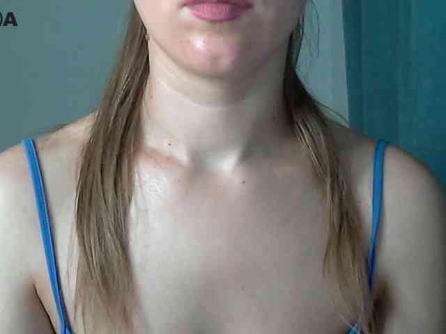 Lolakisss webcam
