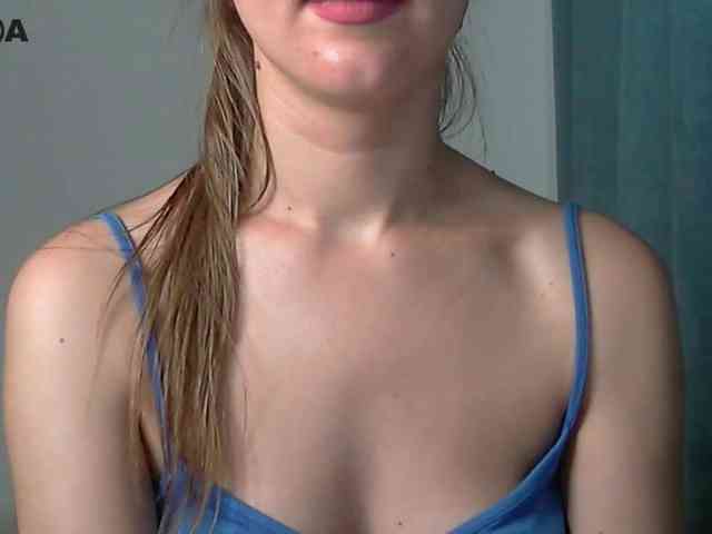 Lolakisss webcam
