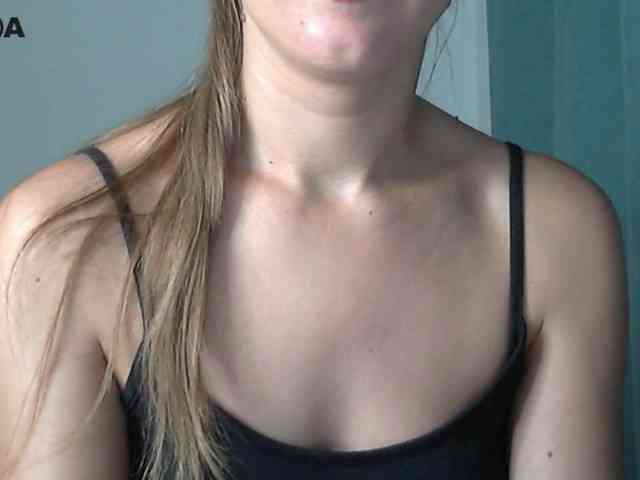 Lolakisss webcam