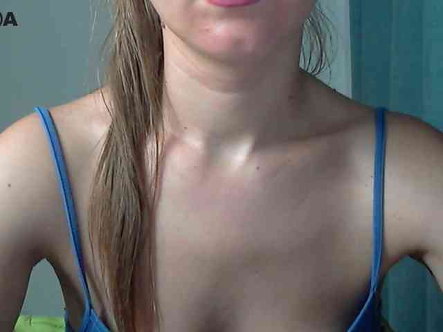 Lolakisss webcam