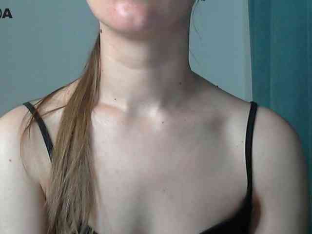 Lolakisss webcam