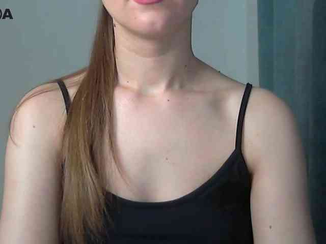 Lolakisss webcam