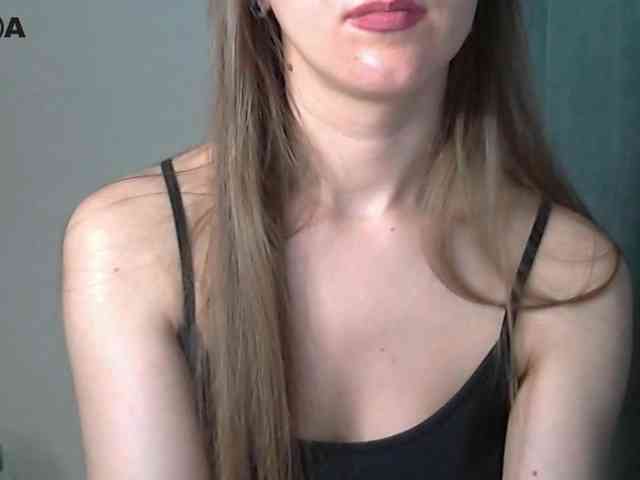 Lolakisss webcam