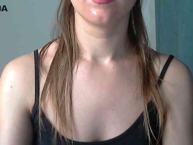 Lolakisss webcam