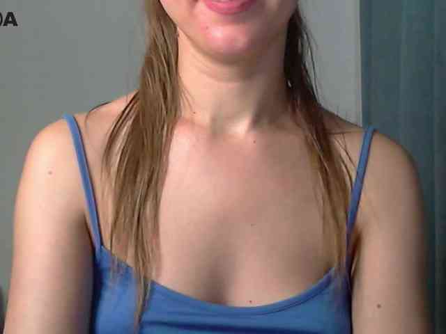 Lolakisss webcam