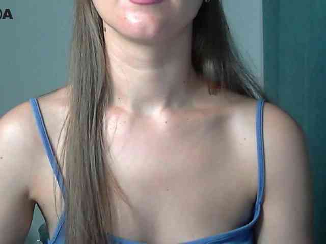 Lolakisss webcam