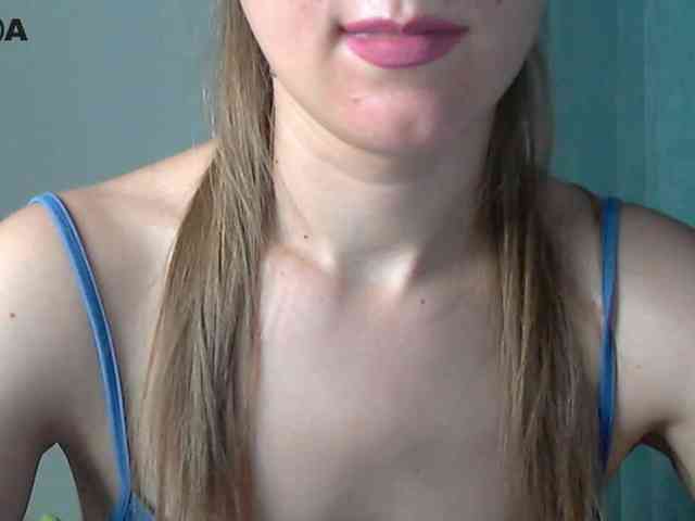 Lolakisss webcam