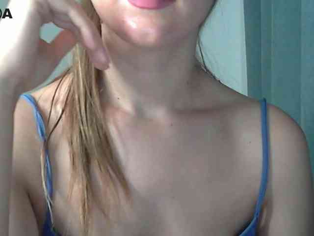 Lolakisss webcam