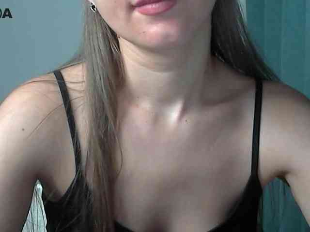 Lolakisss webcam